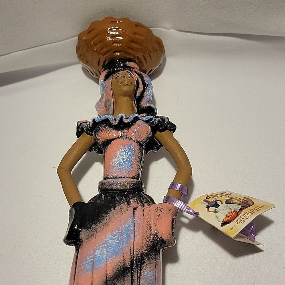 12" Frazers ceramic statue - Picture 4 of 4
